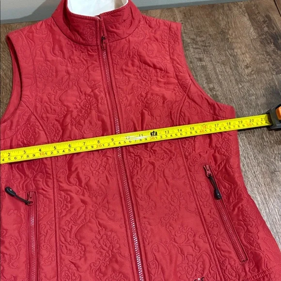ISIS Quilted Vest Size 8. Orange/ Red color. - Picture 6 of 8